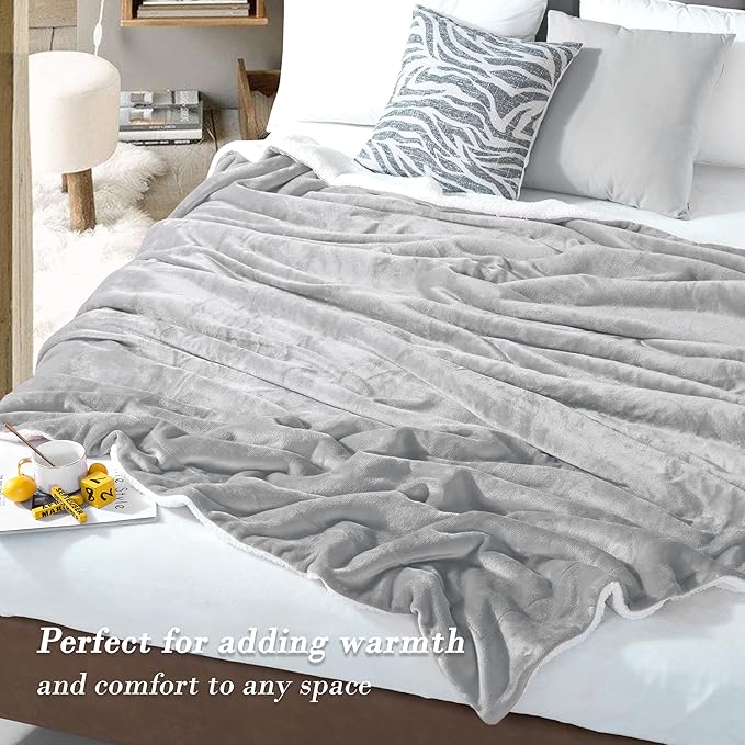 Mocassi Premium Ultra-Soft Velvet Touch Flannel Fleece Sherpa Throw - Warm Cozy Reversible Plush Micromink Throw Blanket for Couch, Bed and Sofa - Fluffy, Christmas Winter Bedding Gift, Silver Grey