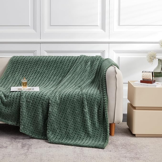 Soft Cozy Fuzzy Fleece Throw Blanket, Waffle Bronze Green, 50x60 Inches – Lightweight, Fluffy, and Warm 3D Jacquard All-Season Blanket for Couch, Bed, Sofa, Home Decor, Camping, and Travel