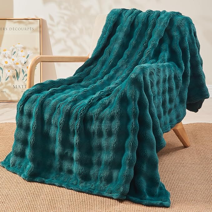 NEWCOSPLAY Throw Blanket for Couch Dark Teal Super Soft Flannel Fleece 3D Bubble Lightweight Bed Blanket All Season Use (Dark Teal, Throw(50"x60"))