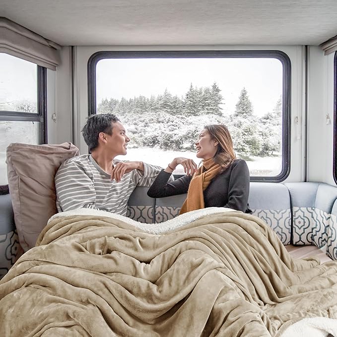 Utopia Bedding Sherpa Blanket King Size (Camel, 90x102 Inches) - Soft Warm Plush Fleece Reversible Blanket for Bed, Sofa, Couch, Camping and Travel