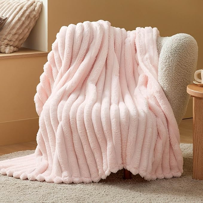 Bedsure Twin Blanket for Bed - 350GSM Super GentleSoft Fuzzy Fluffy Cozy Blankets for Women, Cute Small Plush Fleece Throws for Girls, Pink，60x80 Inches, Wider Striped Design