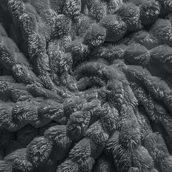 Vessia Flannel Fleece Throw Blanket(50x70 inch), 3D Jacquard Grey Fuzzy and Warm Blanket for Couch,Sofa,Bed,Chair, 300GSM Super Soft Touch Cozy Lightweight Throw for All-Season Home Decor
