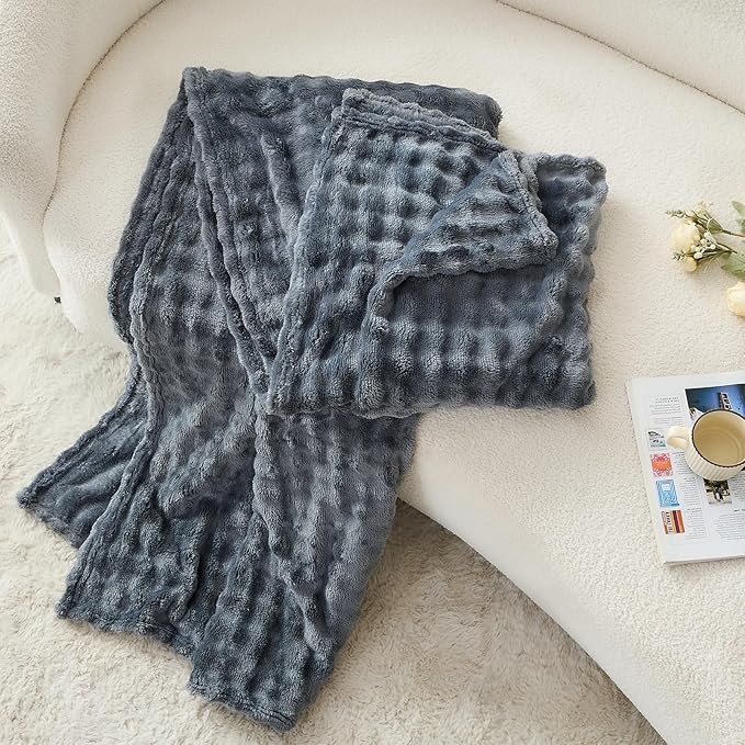 3D Bubble Plush Blanket Textured Fleece Throw Soft Warm Cozy Blanket Couch Bed Twin Grey 60x80 Inches