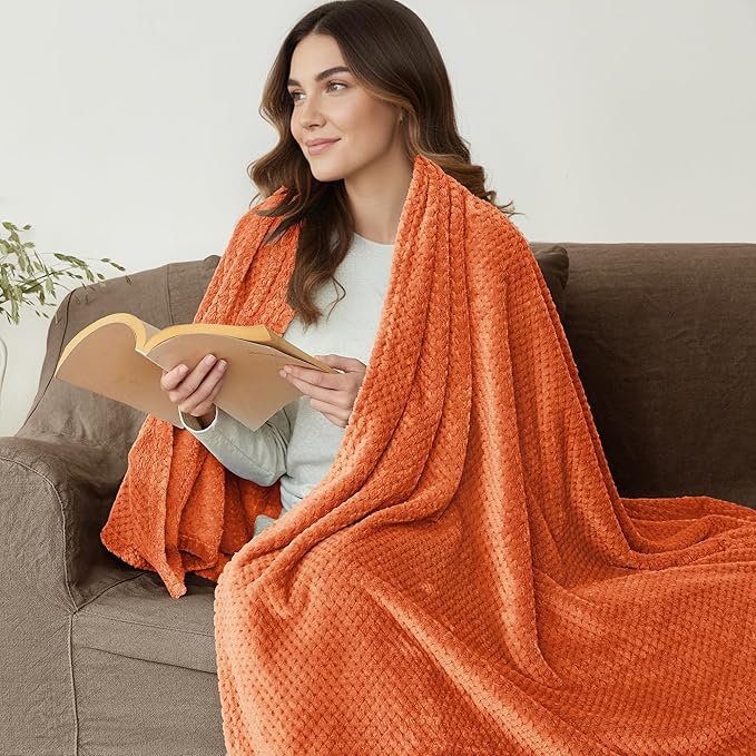 Exclusivo Mezcla Fleece Bed Blanket Twin Size, Super Soft and Warm Blankets for Couch, Sofa and Bed Waffle Textured, Cozy, Fuzzy and Lightweight (Burnt Orange, 60x80 Inches)