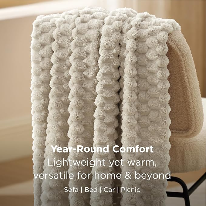 Bedsure Twin Blanket for Bed - 350GSM Fluffy Plush Bubble Blanket for College Dorm for Home Room Decor, GentleSoft Cute Fleece Soft Cozy Gifts for Women Girls, Beige, 60x80 Inches
