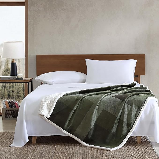 Eddie Bauer - Throw Blanket, Brushed Fleece & Plush Sherpa Bedding, Blanket for Couch & Bed (Pine Plaid Green, 50" x 60")