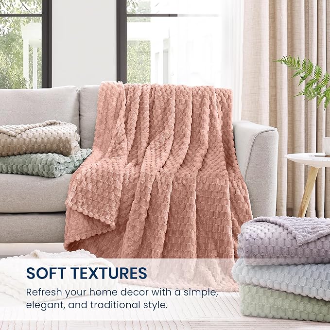 Monbix Pink Fleece Throw Blanket for Couch- Room Decor Soft Cozy Blankets for Women, Lightweight Fleece Flannel Bed Blanket Suitable for All Seasons(50"×60",Pink)