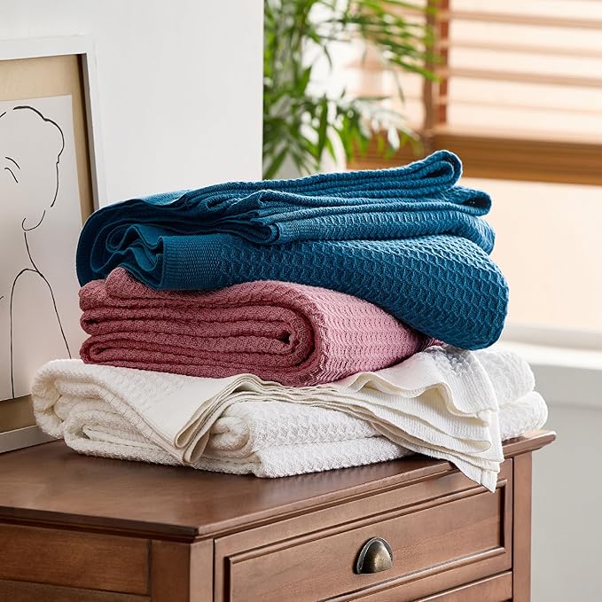Bedsure Gentlesoft 100% Cotton Blanket Twin XL Size for College Dorm - Breathable and Soft for Spring Summer, Waffle Weave Twin Blanket for Bed, Dorm Room Essentials, Dusty Rose, 66x90 inches