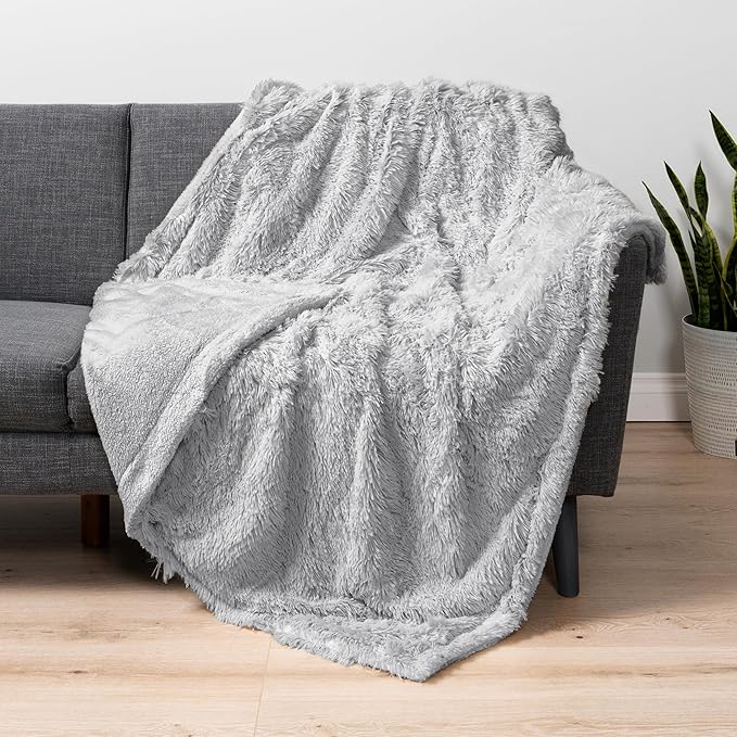 PAVILIA Light Grey Fluffy Faux Fur Throw Blanket, 50x60