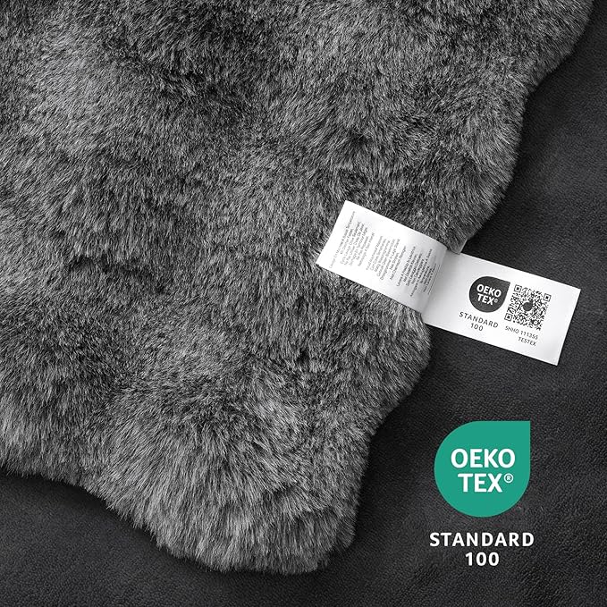 Amélie Home Faux Fur Throw Blanket, Ultra Soft Fuzzy Plush Bubble Blanket for Couch, Bed & Living Room, 60"x80", Cationic Wolf Gray