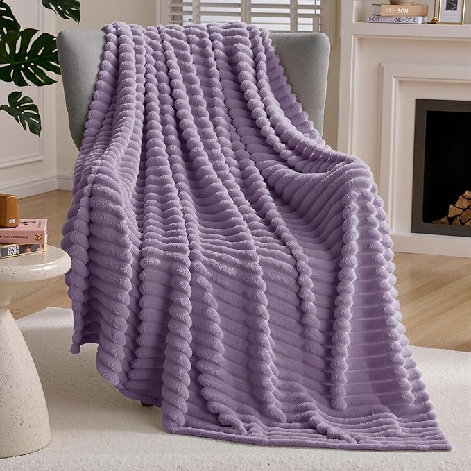 Joiedomi Purple Throw Blanket for Couch, Soft & Warm Purple Fleece Blankets Gifts for Women Mom, Cozy Cute Soft Throw 50x60 Inches