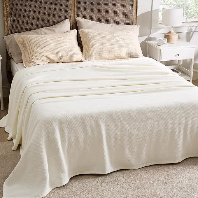 Bedsure GentleSoft 100% Cotton Blanket King Size for Bed - Breathable and Lightweight, Soft Cozy Textured Herringbone Woven Blanket for Summer, Cream, 108x90 inches
