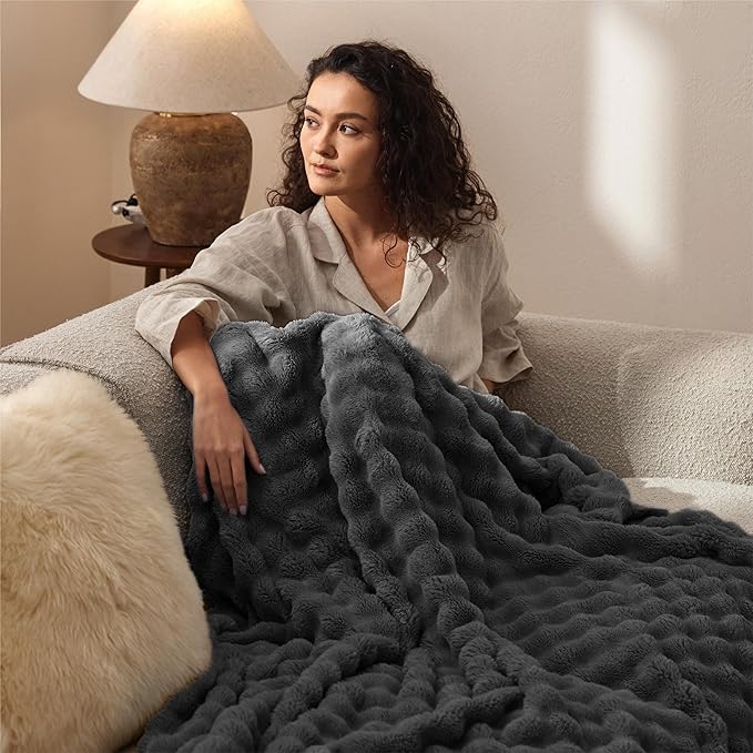 Bedsure 3D Fleece Bubble Blanket for Couch - GentleSoft Grey Twin Blanket for Sofa Bed Room Decor - Luxury Soft Cozy Gifts for Women, Lightweight, All Seasons, Dark Grey, 60"×80"