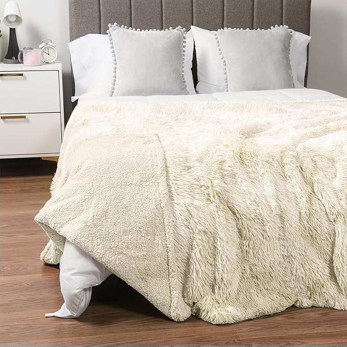 Pavilia Cream Beige Fluffy Throw Blanket for Couch, Fuzzy & Warm, Super Soft Thick Faux Fur Sherpa, 50x60