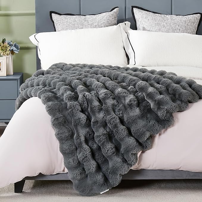 JONIYEAR Large Solid Thick Bubble Faux Rabbit Fur Bed Blanket Queen Size 80" x 90", Decorative Cute Cozy Fluffy Gray Warm Blanket for Winter,Reversible Big Luxe Fuzzy Comfy Shaggy Furry Blankets, Grey