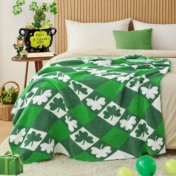 CYMULA St. Patrick's Day Knit Throw Blanket - Super Soft Lightweight Plush Shamrock Clover Blanket for Couch, Bed, Sofa, 60 x 80 Inches, Irish Green