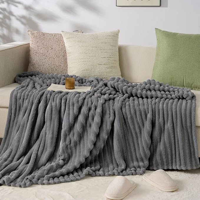 Joiedomi Queen Size Blanket for Bed, Soft & Warm Grey Fleece Blankets Gifts for Women Men Mom, Cozy Cute Soft Throw 90x90 Inches