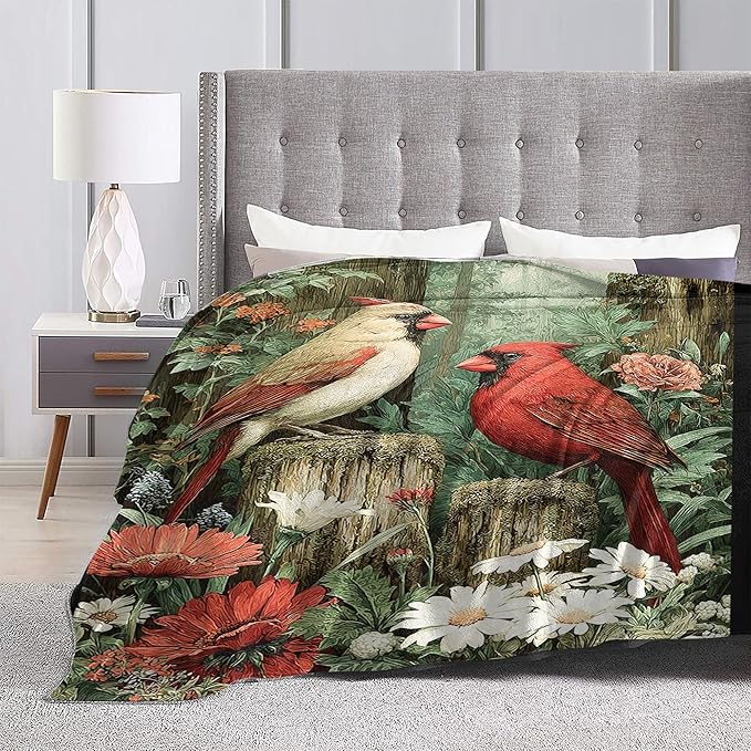 Cardinal Throw Blanket Soft Warm Cozy Christmas Cardinals Blankets Fuzzy Plush Fleece Cardinal Blanket Red Birds Gifts for Couch Bed Sofa Home Decor 40''X50''