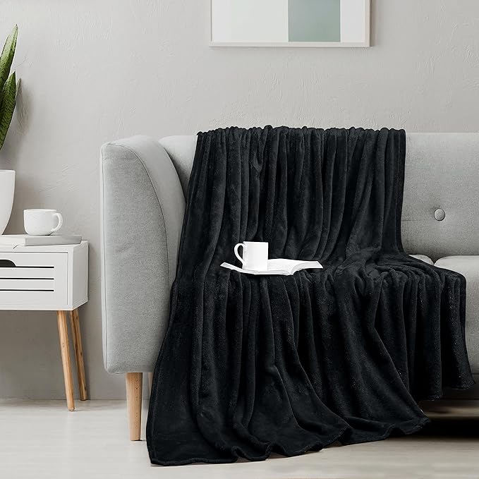 Utopia Bedding Black Fleece Blanket King Size Lightweight Fuzzy Soft Anti-Static Microfiber Bed Blanket (90x102 Inch)