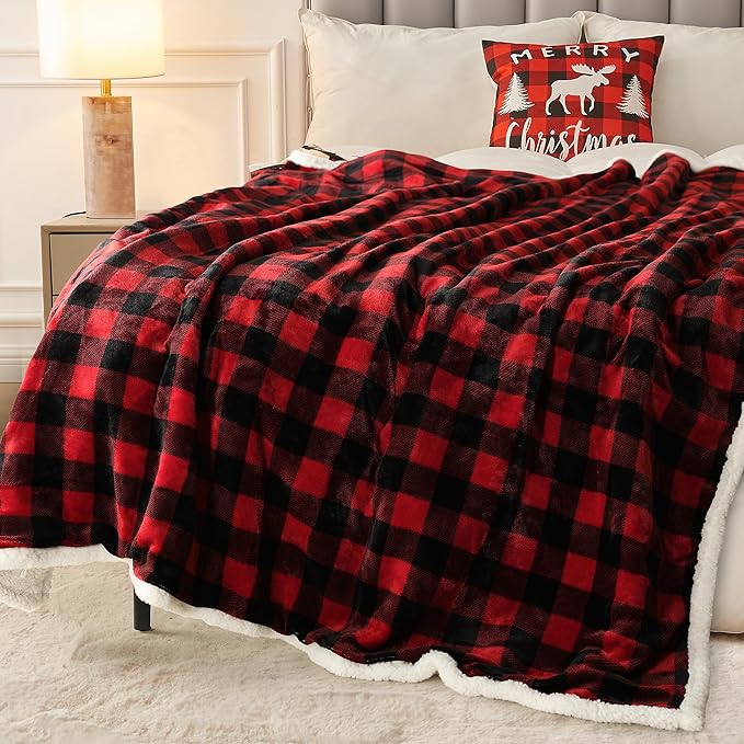 BEAUTEX Christmas Sherpa Fleece Throw Blanket, Super Soft Warm Buffalo Plaid Plush Blankets and Throws, Warm Winter Cozy Fuzzy Blanket for Couch Sofa Bed (Red, 50" x 60")