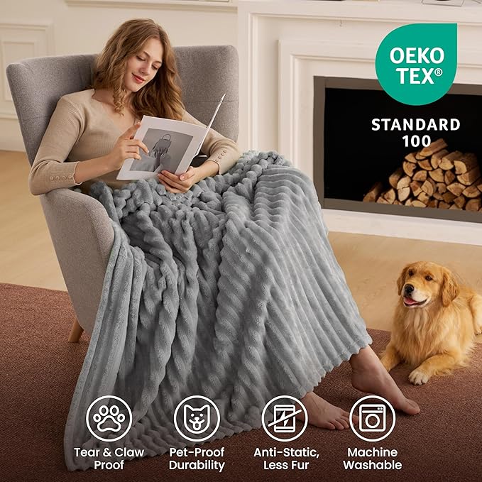 Joiedomi Queen Size Blanket for Bed, Soft & Warm Grey Fleece Blankets Gifts for Women Men Mom, Cozy Cute Soft Throw 90x90 Inches