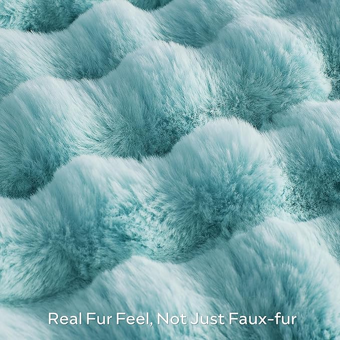 JELLYMONI Faux Fur Throw Blanket, Baby Blue Throw Blanket for Couch, Fuzzy Cozy Plush Bubble Bed Blanket, Thick and Warm Blanket, Queen (90" x 90")
