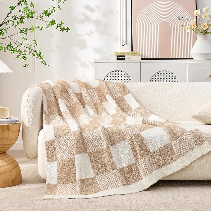 Snuggle Sac Checkered Blanket, Beige Throw Blanket for Couch Plaid Microfiber Fluffy Warm Cozy Soft Oversized Throw XL Reversible Checkerered Blankets for Sofa, Chair, Bed, 50x70 inches