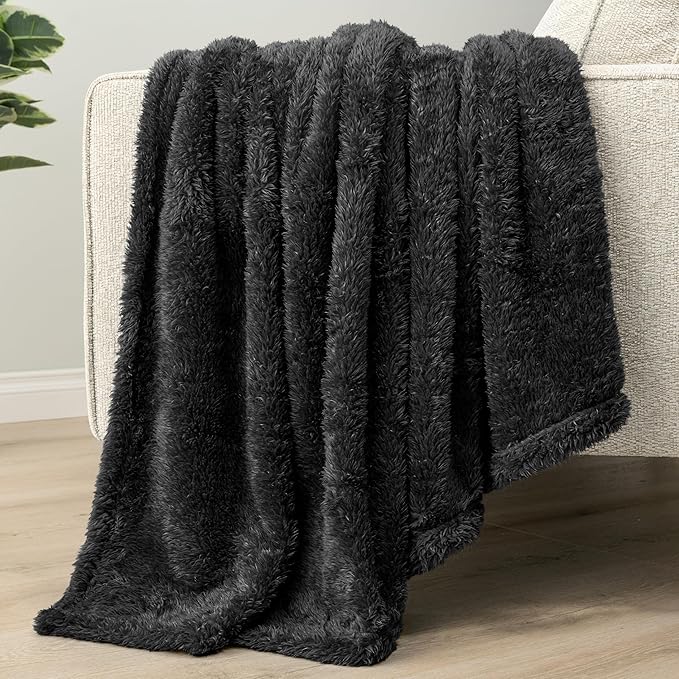 PAVILIA Sherpa Throw Blanket for Couch Sofa, Black Fluffy Warm Plush Blanket for Bed, Cozy Super Soft Lightweight Throw, Fuzzy Decorative Blanket, All Season Home, 50x60