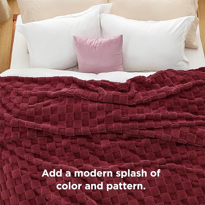Bedsure GentleSoft King Size Blanket for Bed - Super Soft Cozy Blankets for Women Men Girls, Large Fuzzy Fleece Throw for Bedroom Decor, Red,108x90 Inches