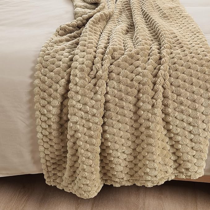 PHF Ultra Soft Flannel Fleece Blanket Queen Size, Lightweight 3D Jacquard Fleece Blanket, No Shedding, No Pilling, Luxury 340GSM Aesthetic Fluffy Cozy for Bed Room Decor, 90"x90", Khaki