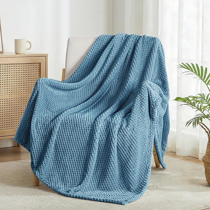 Exclusivo Mezcla Fleece Bed Blanket Twin Size, Super Soft and Warm Blankets for Couch, Sofa and Bed Waffle Textured, Cozy, Fuzzy and Lightweight (Slate Blue, 60x80 inches)