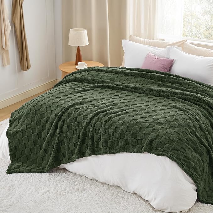 Bedsure GentleSoft King Size Blanket for Bed - Super Soft Cozy Blankets for Women Men Girls, Large Fuzzy Fleece Mother's Day Throw for Bedroom Decor, Olive Green,108x90 Inches