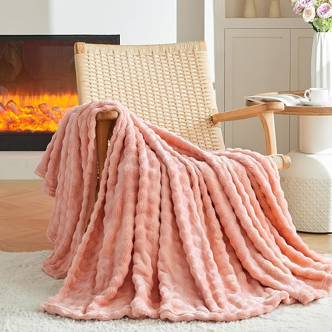 3D Bubble Plush Blanket Textured Fleece Throw Soft Warm Cozy Blanket Couch Bed Throw Pink 50x60 Inches