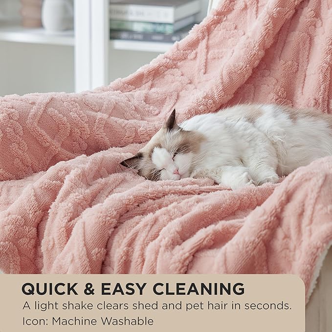 Bedsure Gentlesoft Sherpa Fleece Throw Blanket for Couch - Fluffy & Cozy Cable Jacquard Tufted Throw for Women Gift and Valentine Decor, Thick and Warm Blanket for Winter, Pink, 60x80 Inches