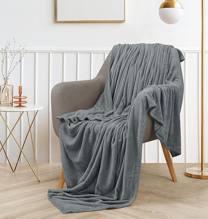 Utopia Bedding Cool Grey Fleece Blanket Twin Size Lightweight Fuzzy Soft Anti-Static Microfiber Bed Blanket (60x80 Inch)