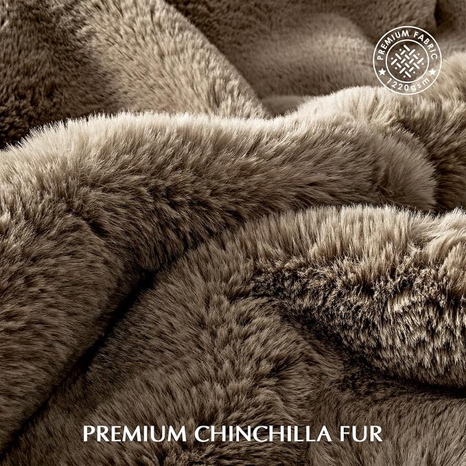EVERGRACEHOME Luxury Soft Faux Chinchilla Fur Throw Blanket for Couch, Warm Thick Heavy Winter Throw Blanket 1220GSM for Bed, Fluffy Cozy Mink Blanket with Reversible Velvet, Tawny Mink, 50"x60"