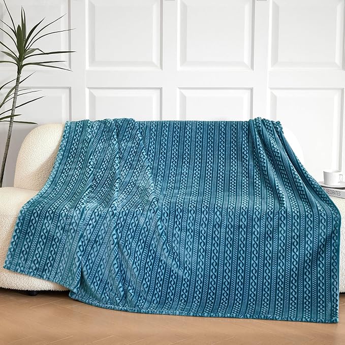 Soft Cozy Fleece Throw Blanket, 50x60 Inches – Lightweight Plush Blanket for Couch, Fuzzy 3D Jacquard Design, for Sofa, Bed & Travel, Teal Chain