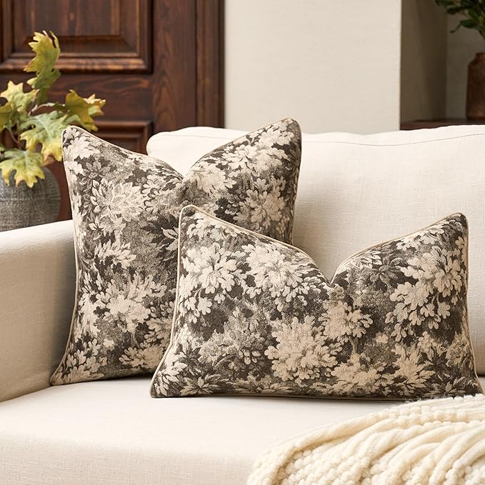 Yangest Neutral Floral Pillow Cover 20 x 20 Inches, Vintage Chenille Square Throw Pillow Cover Soft Decorative Farmhouse Accent Couch Pillow Cover for Living Room Bedroom, Grey