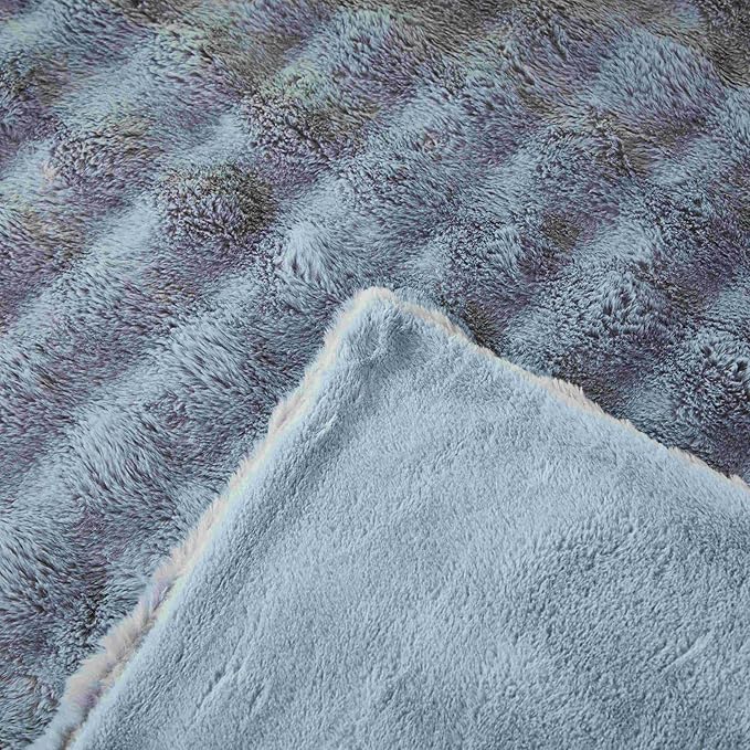 Faux Fur Throw Blanket for Couch Cozy Fuzzy Soft Plush Thick Fluffy Fleece Bubble Blanket for Sofa Bedroom Living Room, 63x79 Inches Light Grey