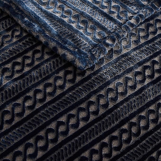 Soft Cozy 120x120 Inches Seamless Oversized King Fleece Blanket, 3D Jacquard Decorative Giant 10'x10' California King Blanket Extra Large for Bed, Sofa, Couch, Travel, Navy Blue Chain