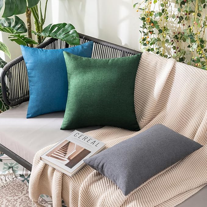 MIULEE Pack of 2 Decorative Outdoor Solid Waterproof Throw Pillow Covers Faux Linen Garden Farmhouse Cushion Cases for Patio Tent Balcony Couch Sofa 18x18 Inch Emerald Green