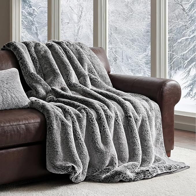 EVERGRACEHOME Luxury Soft Faux Chinchilla Fur Throw Blanket for Couch, Warm Thick Heavy Winter Throw Blanket 1220GSM for Bed, Fluffy Cozy Mink Blanket with Reversible Velvet, Onyx Mink, 50"x60"
