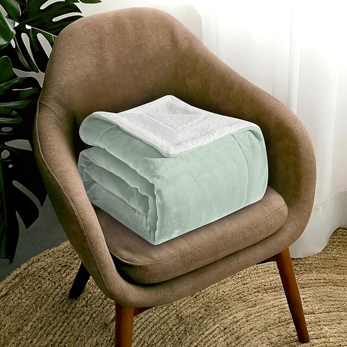 Mocassi Premium Ultra-Soft Flannel Fleece Sherpa Throw Blanket - Warm Cozy Reversible Plush Micromink Blanket for Couch, Bed and Sofa - Fluffy, Christmas Winter Bedding Gift, Full, Mint Green