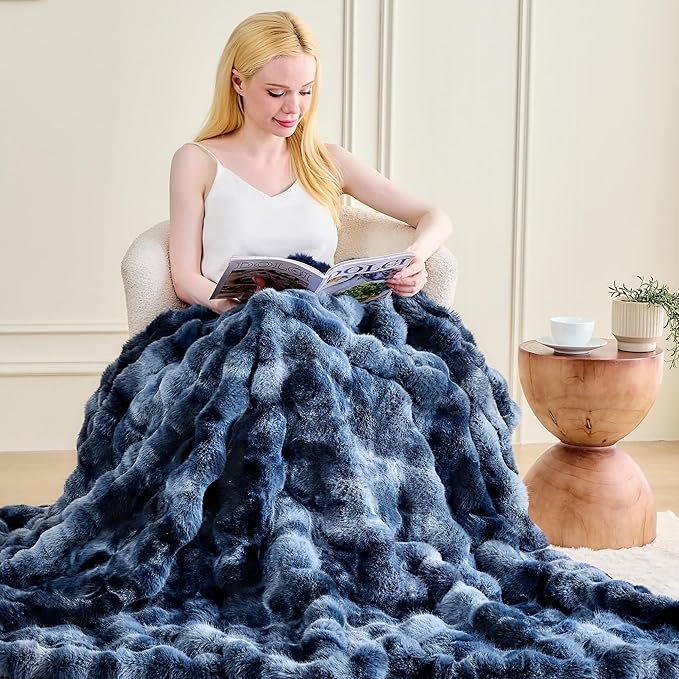 Luxury 1000GSM Faux Rabbit Fur Throw Blanket, Super Heavy Warm Cozy Blankets for Couch Bed Sofa, Bubble Plush Fuzzy Elegant Soft Reversible Mink Blanket for Living Room Bedroom, Tie-dye Blue