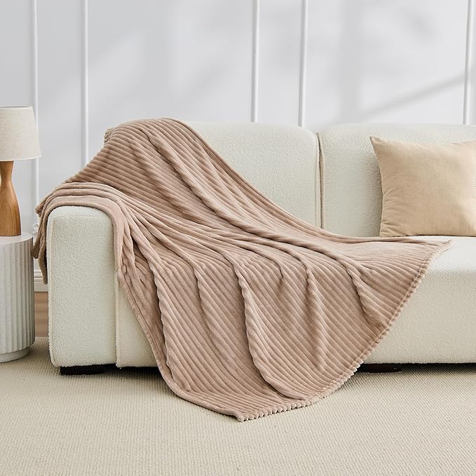 Bnuitland Fleece Throw Blanket, 300GSM Soft Warm Cozy Fluffy Throw for Babys & Pets, Stripe Pattern, All Season Sofa Bed Blanket for Home Decor, Light Camel 50"x70"