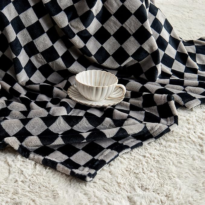FY FIBER HOUSE Checkered Flannel Fleece Throw Blanket Soft Cozy Checkerboard Grid Print Chessboard Gingham Pattern Blankets for Bed Couch Sofa, 60"x80", Black Grey