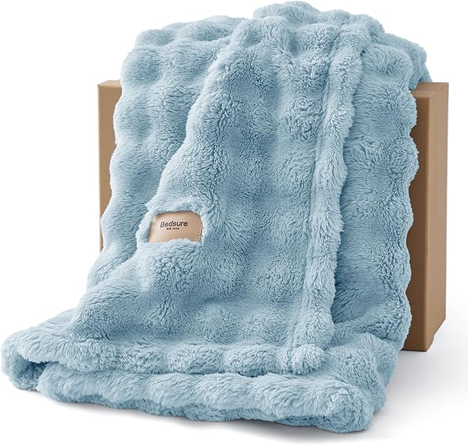 Bedsure 3D Fleece Bubble Blanket for Couch - GentleSoft Blue Twin Blanket for Sofa Bed Room Decor - Luxury Soft Cozy Gifts, Lightweight, All Seasons, Light Blue, 60"×80"
