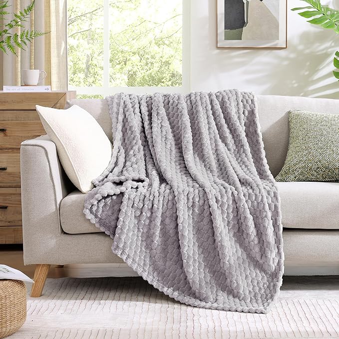 Monbix Cloud Grey Fleece Throw Blanket for Couch- Room Decor Soft Cozy Blankets for Women, Lightweight Fuzzy Fleece Flannel Bed Blanket Suitable for All Seasons(60"×80",Cloud Grey)