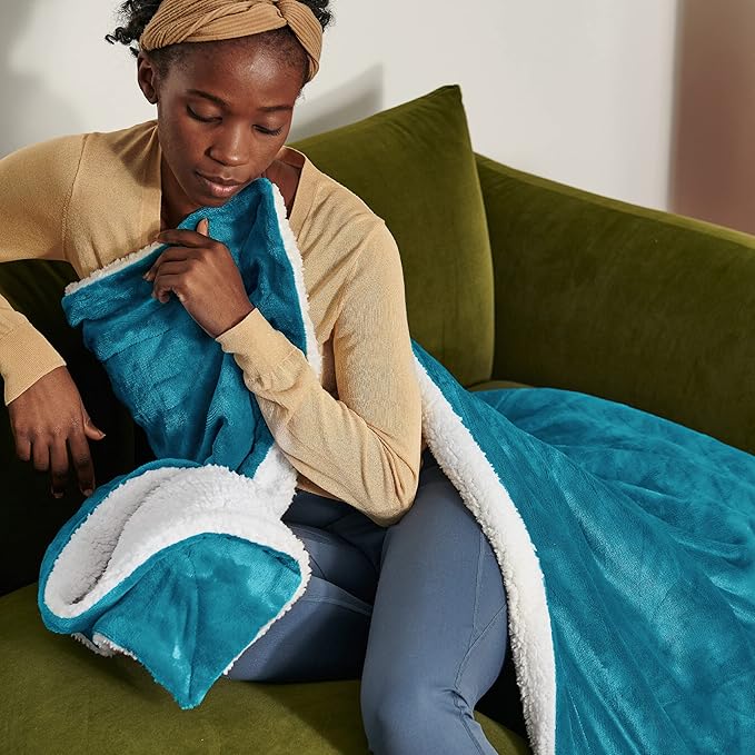 Bedsure GentleSoft Sherpa Fleece Twin Size Blanket for Couch, Non-Heated, Thick and Warm Throw for Women and Men, Soft Fuzzy Plush Twin Blanket for Winter, Teal, 60x80 Inches