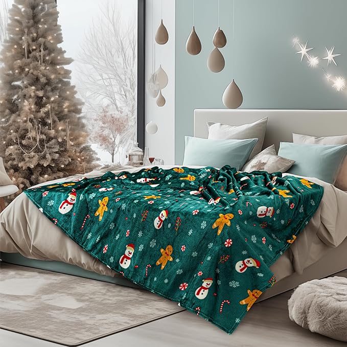 PAVILIA Christmas Gingerbread Throw Blanket | Green Holiday Christmas Fleece Blanket | Soft, Plush, Warm Winter Cabin Throw, 60x80 (Green Gingerbread)